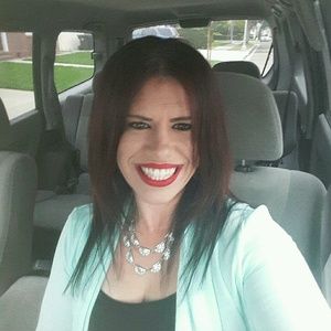 Meet your Posher, Sandra